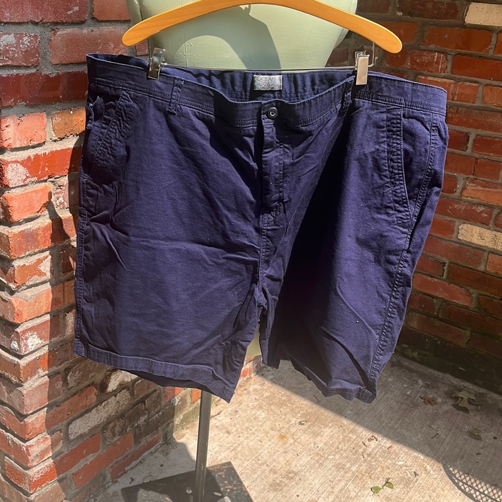 Ocean and Coast Navy flat front shorts size 46